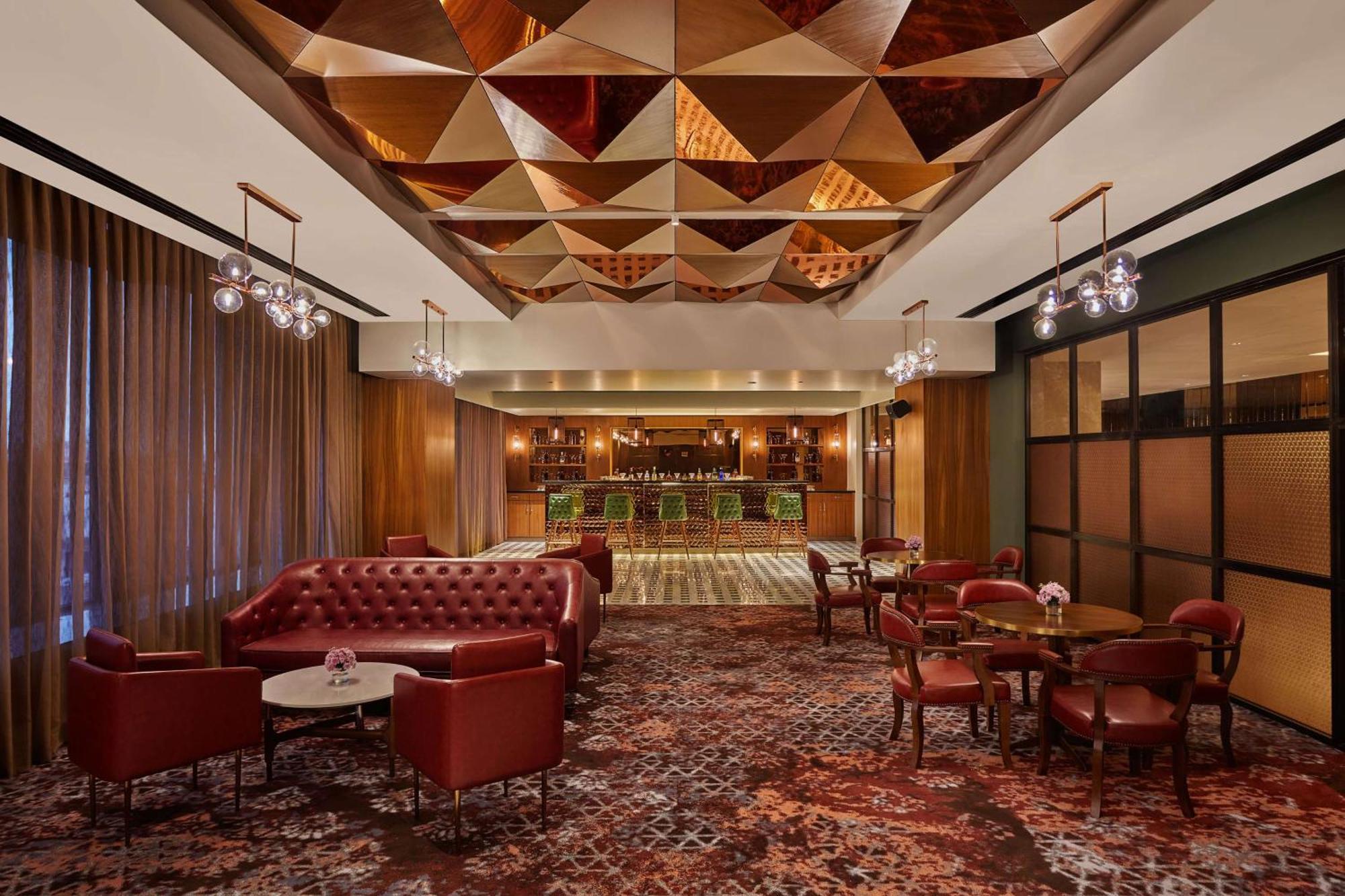 Doubletree By Hilton Варанаси Экстерьер фото